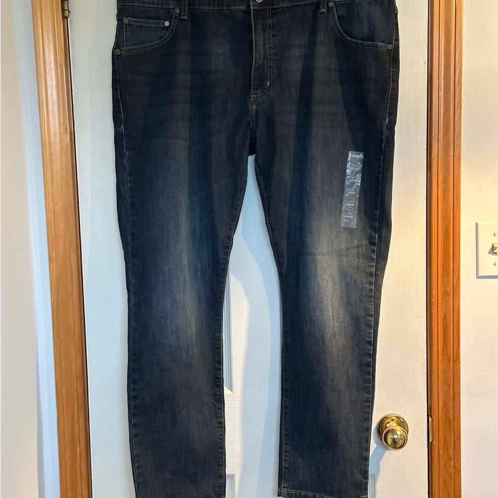 Men's Wrangler Blue Jeans